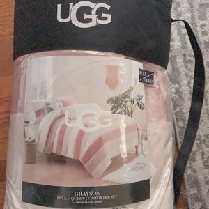 Quartz Grayson Full/Queen UGG Comforter (unopened)